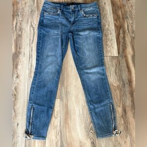 WHBM mid rise skinny ankle with snake print accents